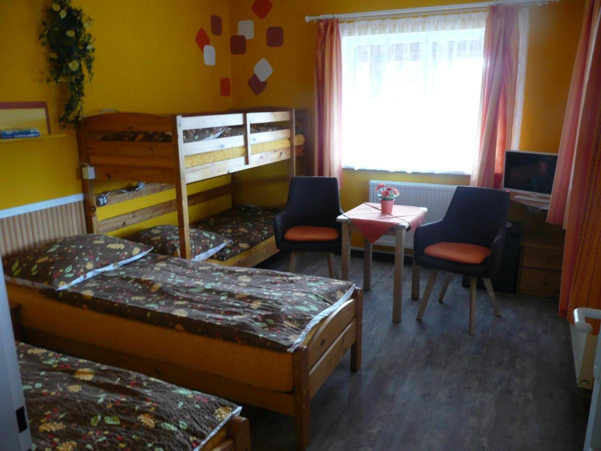 Penzion U Tulaka Dobřichovice Exterior foto
